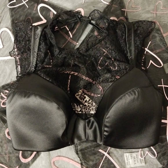 Victoria's Secret Other - 2 FOR $49 Victoria's Secret bra Dream Angels